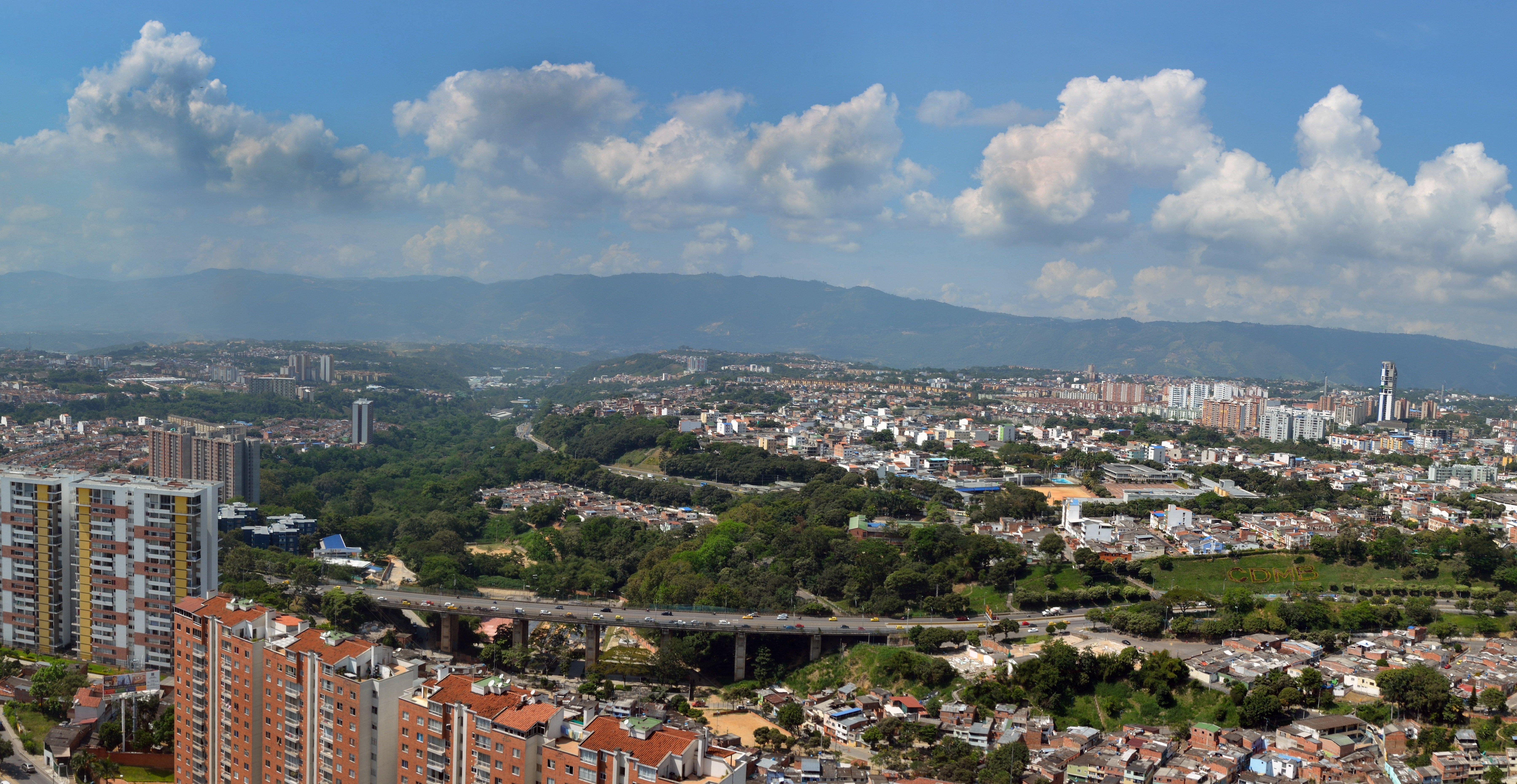 Holiday Inn Bucaramanga Cacique, An Ihg Hotel Екстериор снимка